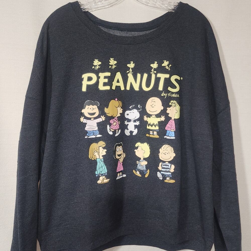 Snoopy and friends sweatshirt women's XXL